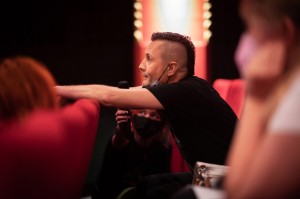 210610_Dinner_in_America_pogovor_015